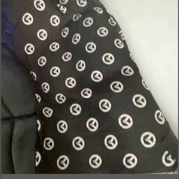 Overwatch Black Scarf peace print - Picture 7 of 13